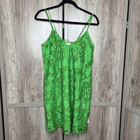 Topshop Mini Dress Green Color Embroidered Swing Strappy Sleeves Size 0 - 2 NEW - Picture 1 of 9